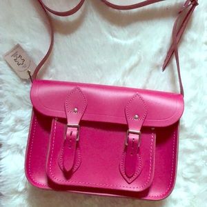 Cambridge satchel in magenta pink